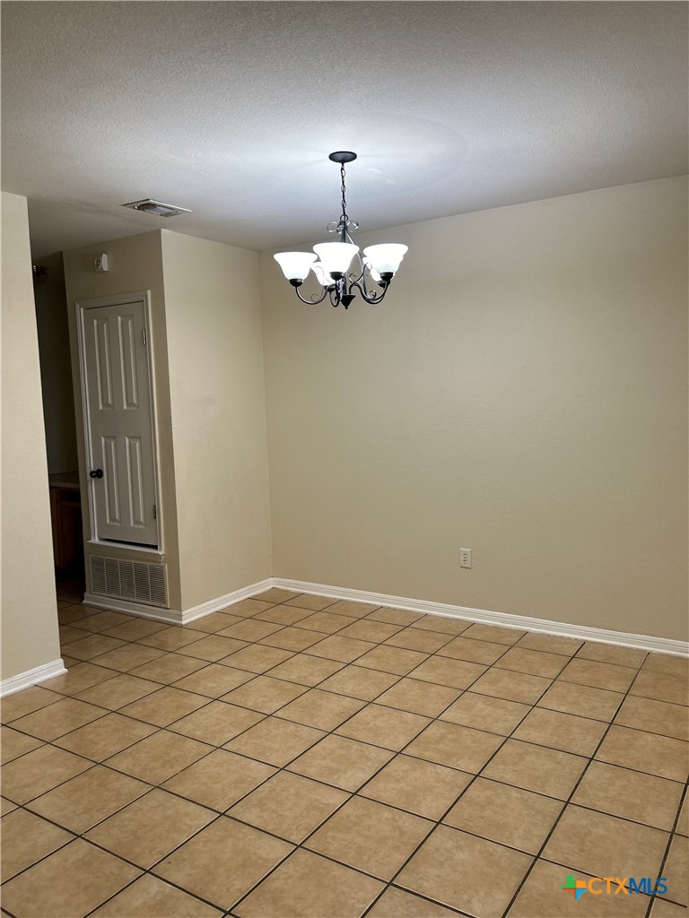 3907 Edgefield Street Property Photo 6
