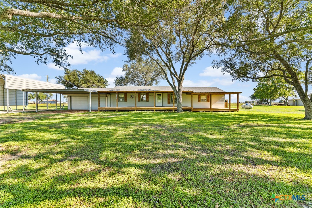725 County Road 428 Property Photo 1