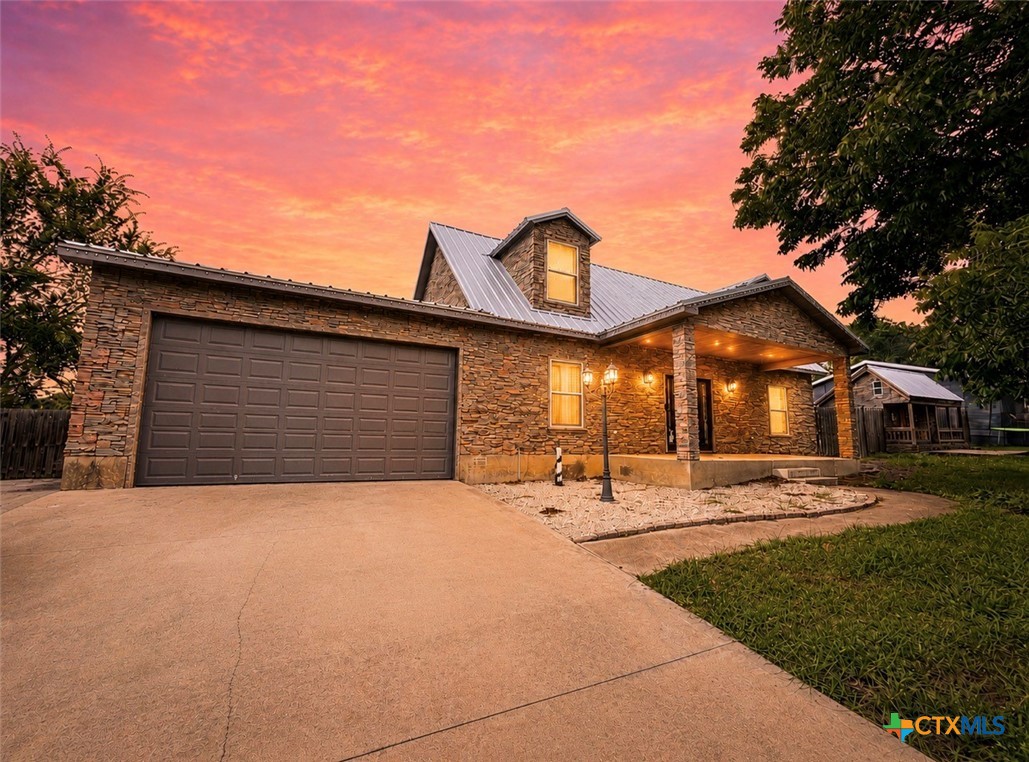 2011 Zint Street Property Photo 1