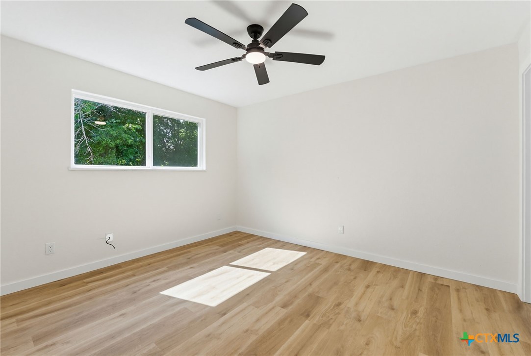 2103 Dickens Drive Property Photo 12