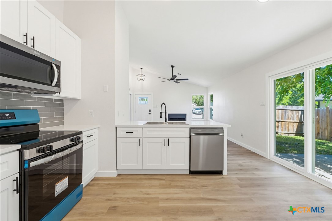 2103 Dickens Drive Property Photo 19