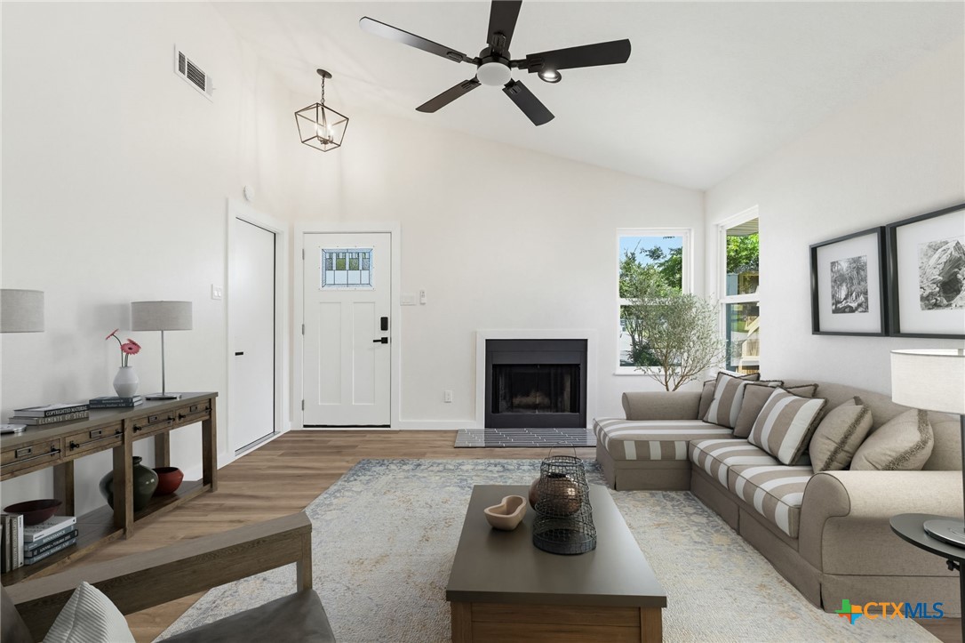 2103 Dickens Drive Property Photo 25