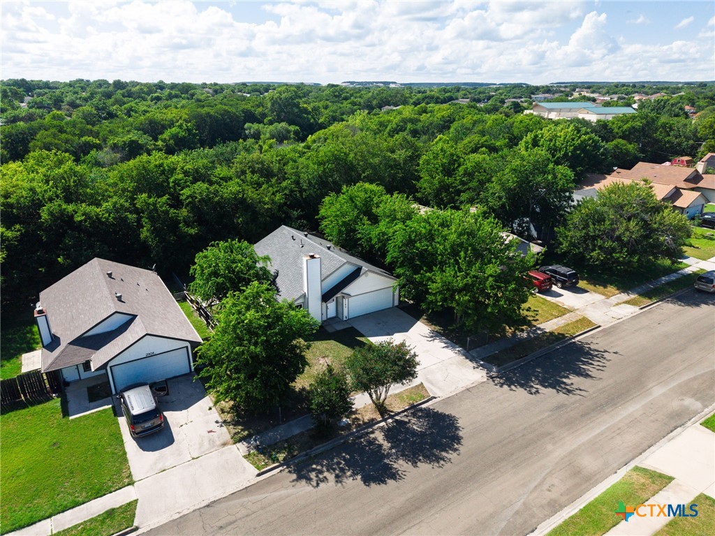 2103 Dickens Drive Property Photo 32