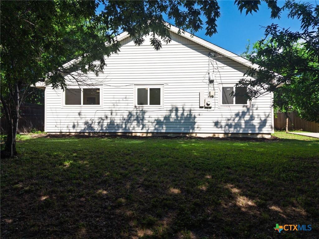 2103 Dickens Drive Property Photo 34