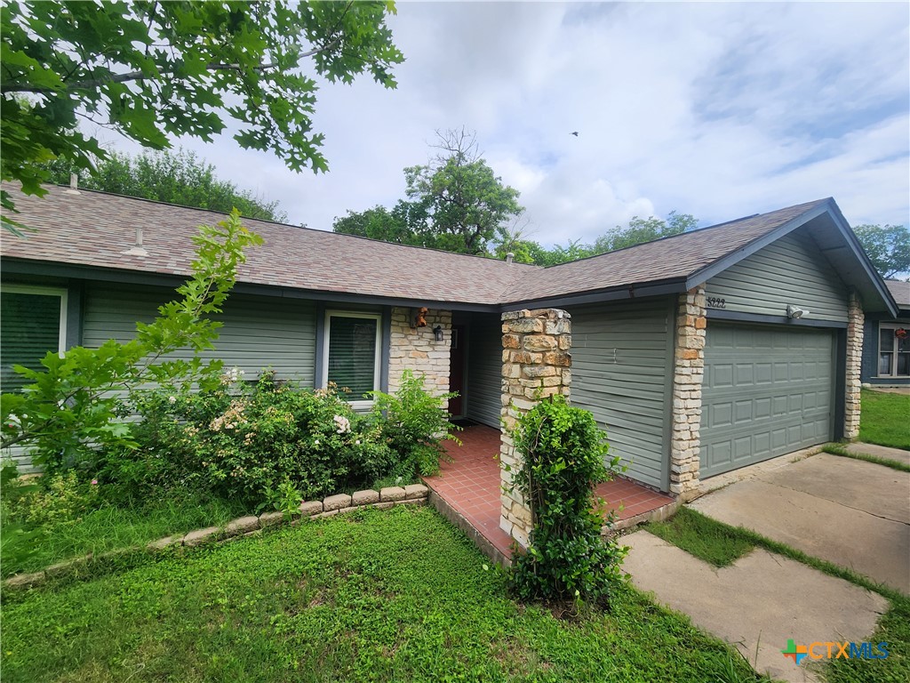 5222 Pine Place