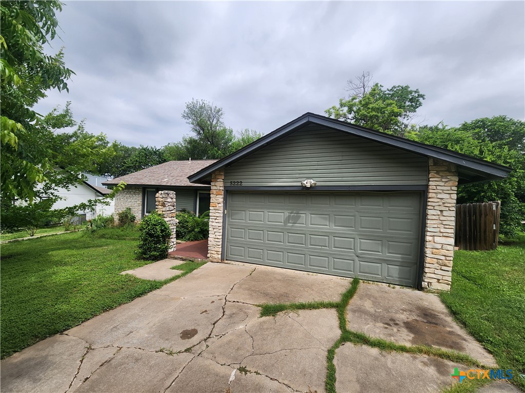 5222 Pine Place Property Photo 7