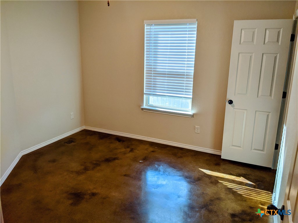 343&345 Emma Drive Property Photo 16