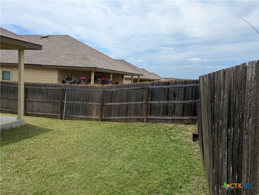 343&345 Emma Drive Property Photo 28