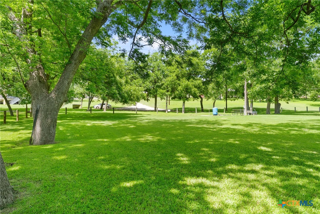 1242 Ervendberg Avenue Lot 1 Property Photo 10