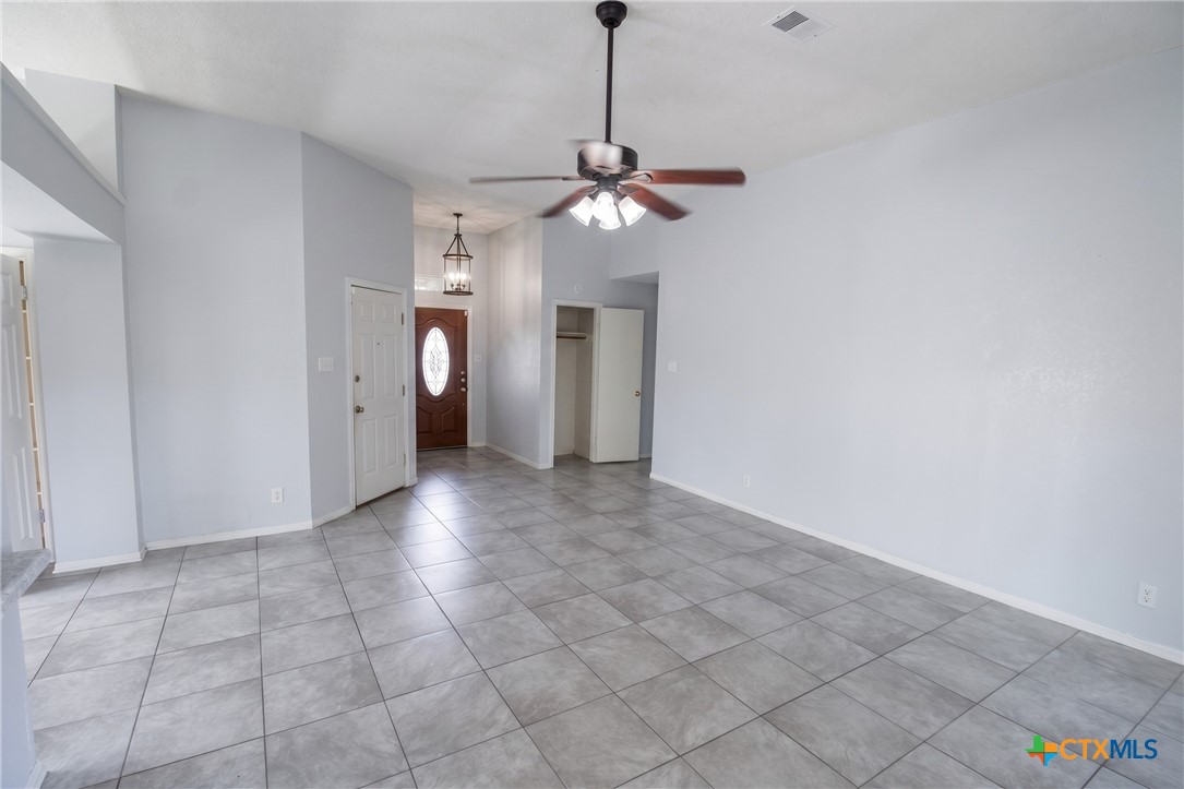 2702 Cactus Drive Property Photo 2