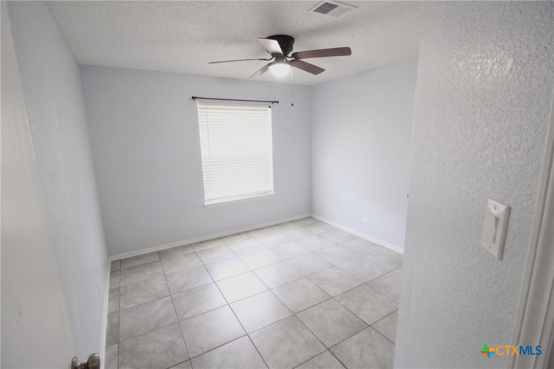 2702 Cactus Drive Property Photo 5