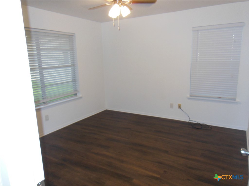 1022 Clover Circle Property Photo 10