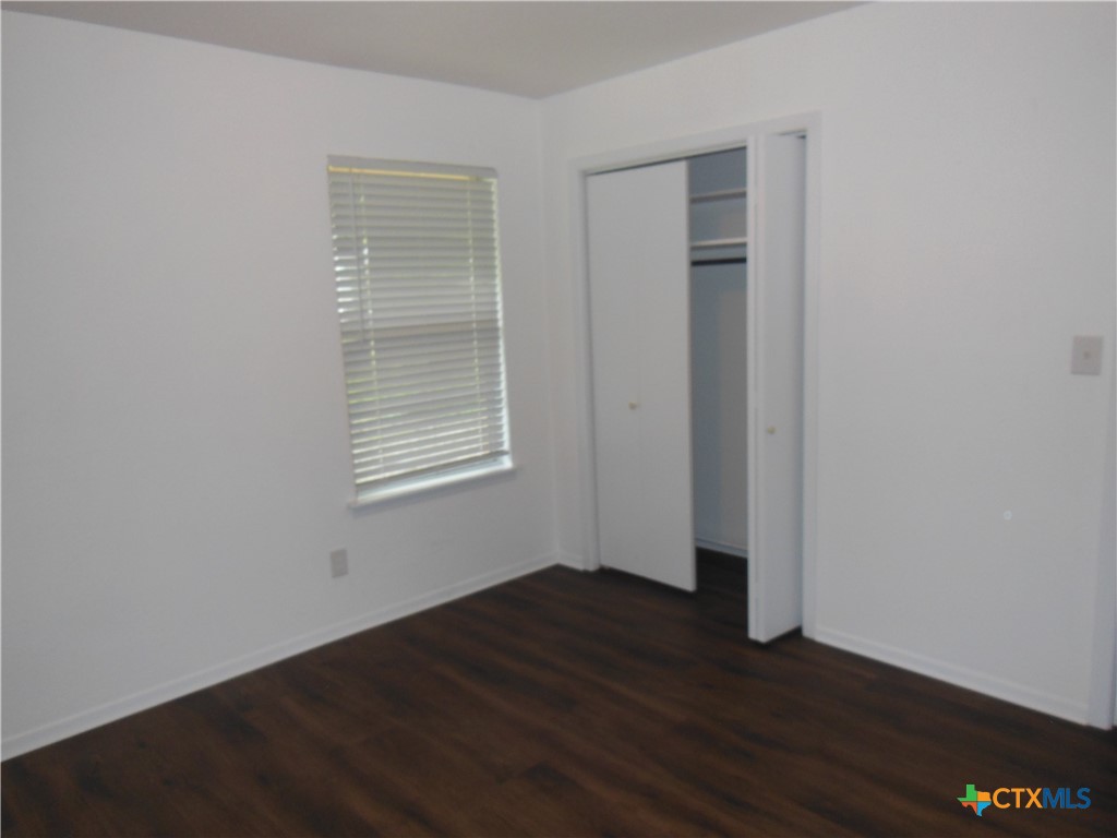 1022 Clover Circle Property Photo 12