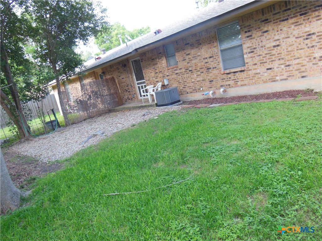 1022 Clover Circle Property Photo 15