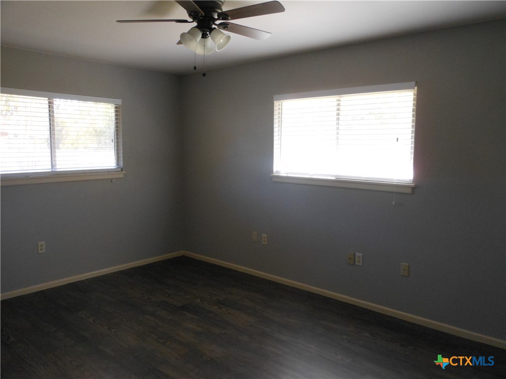 1441 Robin Lane Property Photo 7