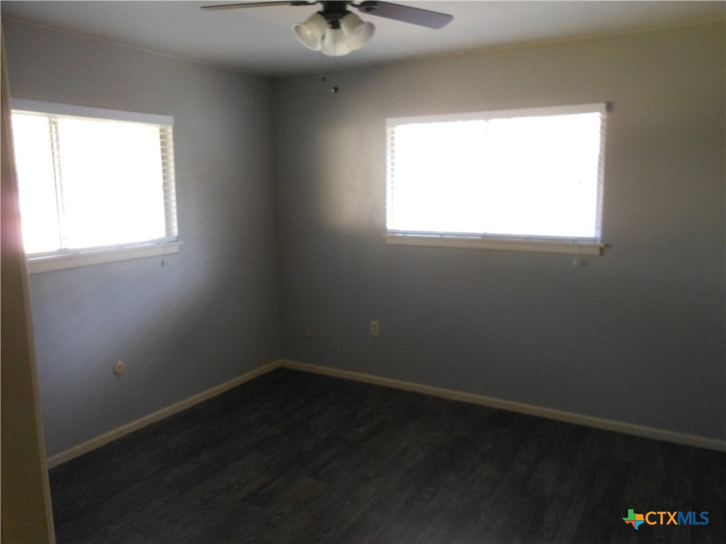 1441 Robin Lane Property Photo 8