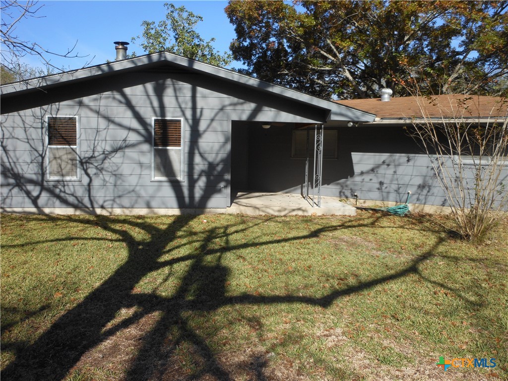 1441 Robin Lane Property Photo 10
