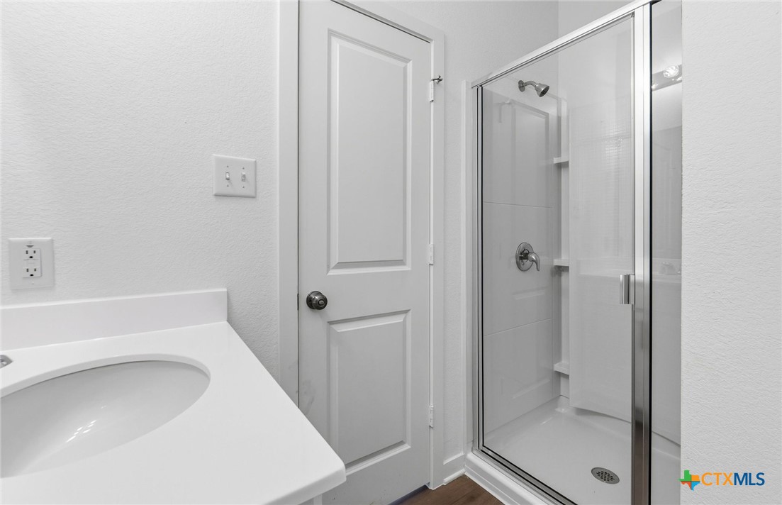2813 Dimmit Drive Property Photo 12