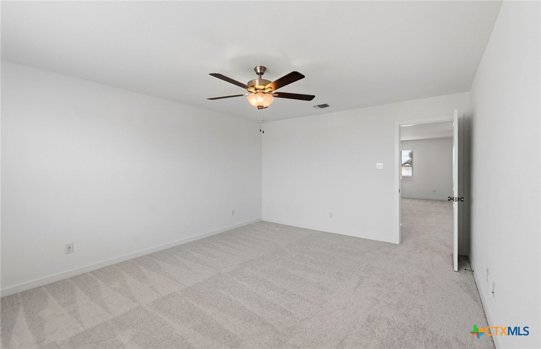 2813 Dimmit Drive Property Photo 15