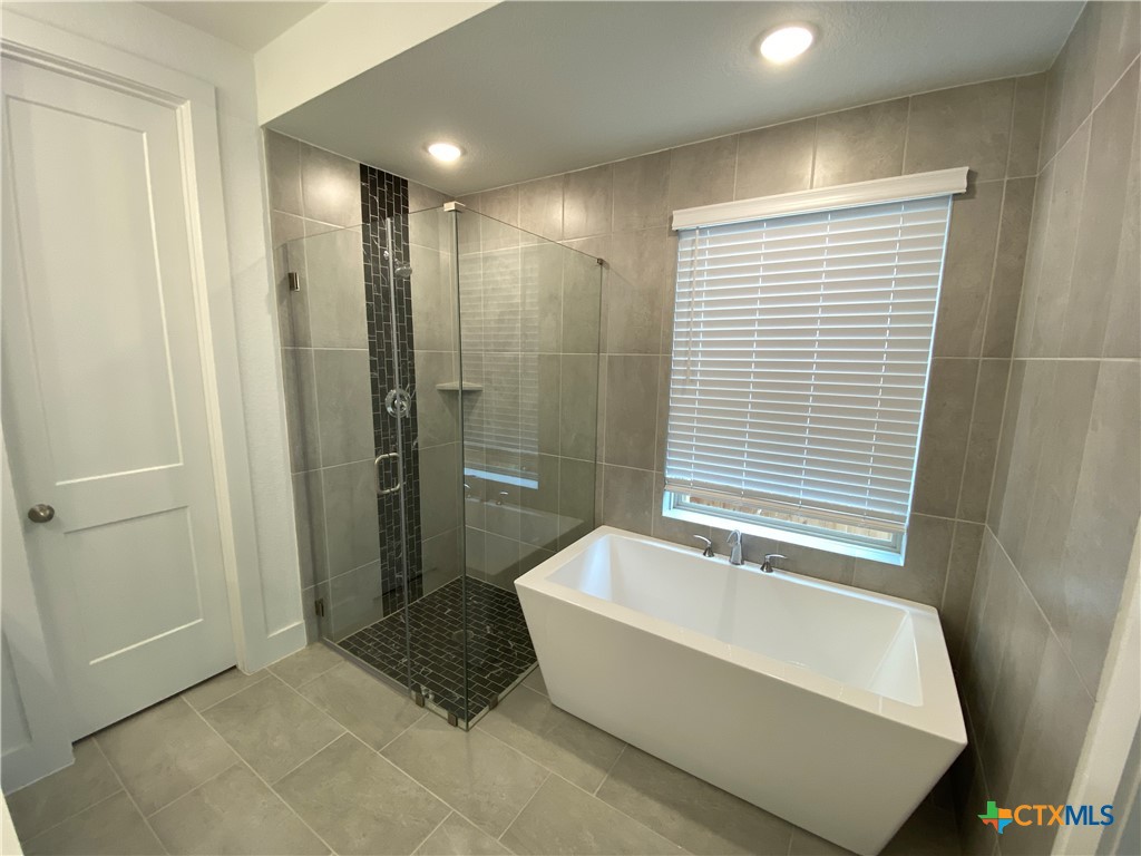 1032 Easy Gruene Property Photo 15