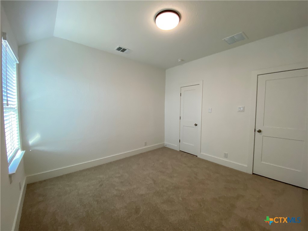 1032 Easy Gruene Property Photo 24