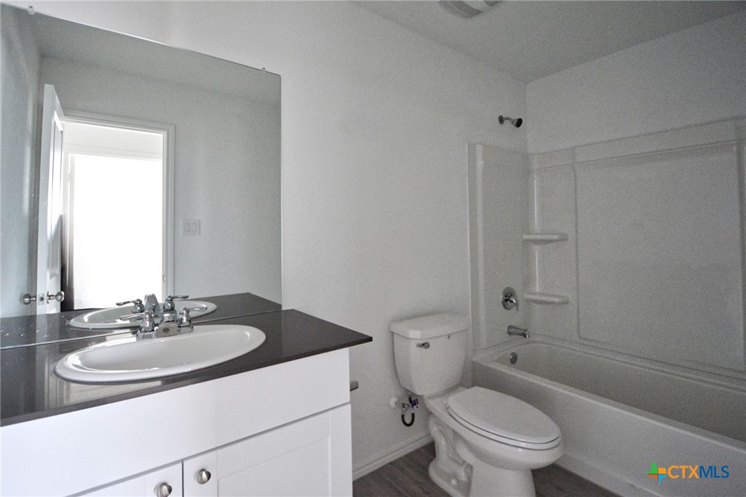 3812 Far Horizon Property Photo 19