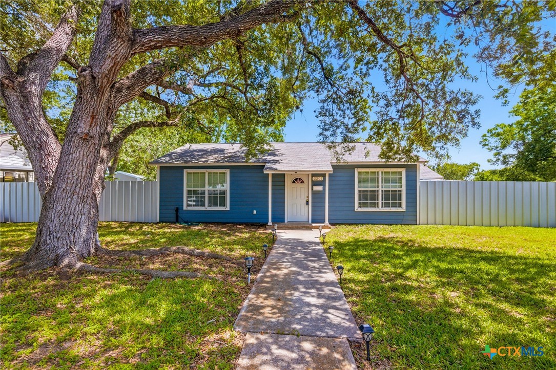 2201 E Colorado Street Property Photo 1