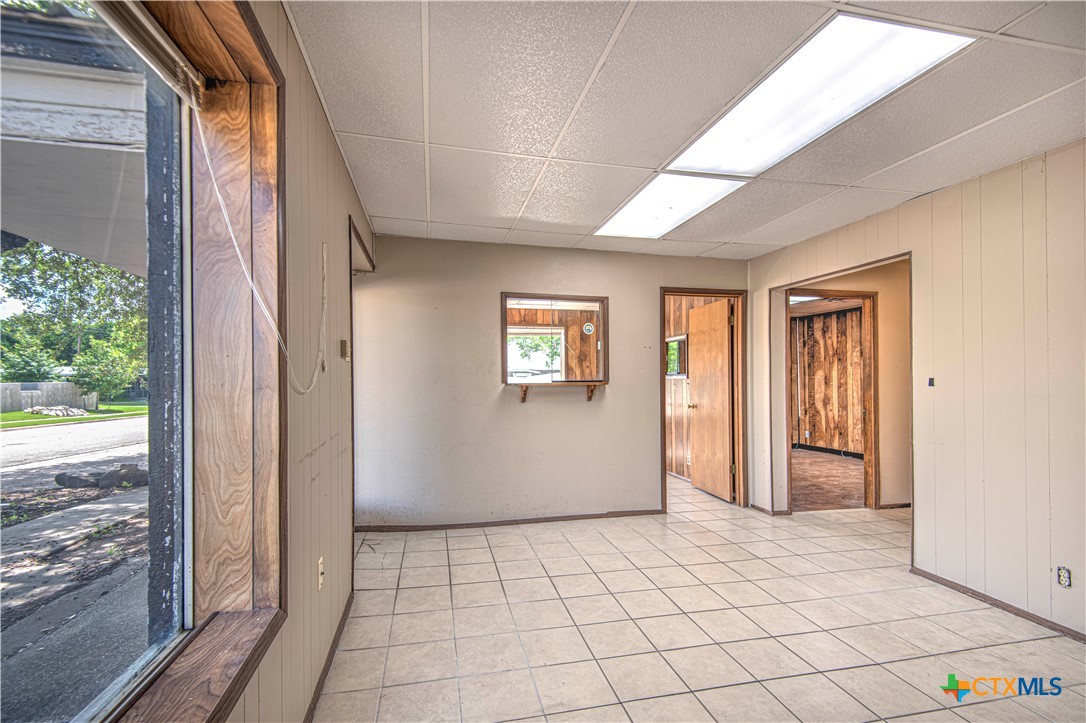 1509 Avenue J Property Photo 10