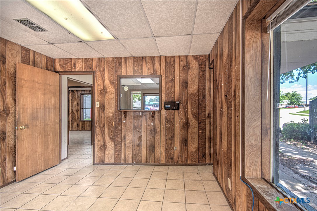 1509 Avenue J Property Photo 12