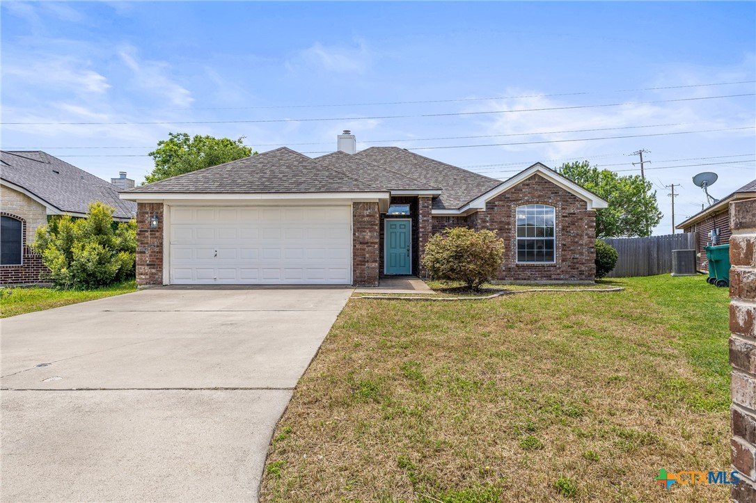 526 Armstrong Drive Property Photo 1