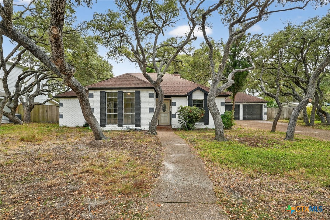 107 Cherry Hills Drive Property Photo 3