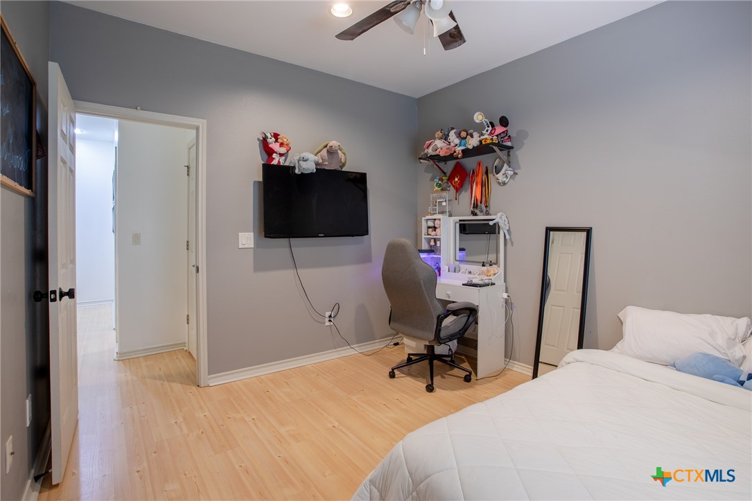 218 West Haven Property Photo 11
