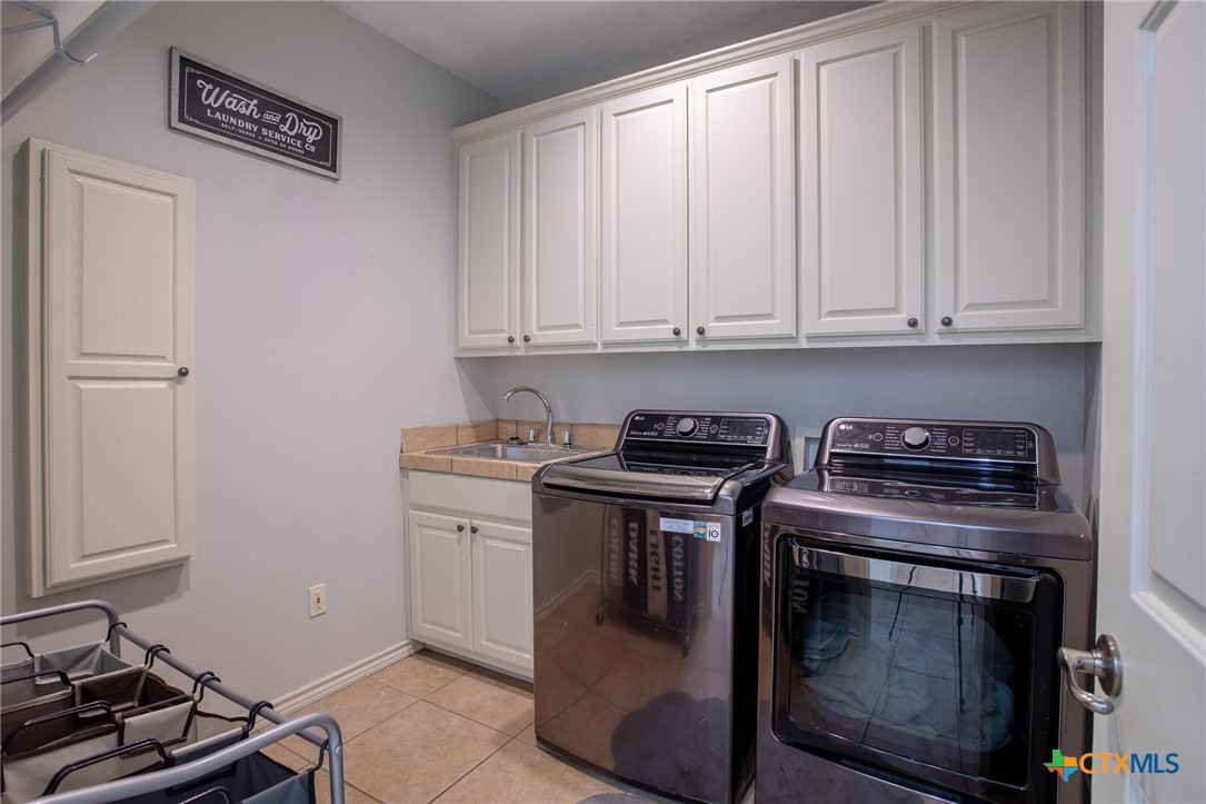 218 West Haven Property Photo 14