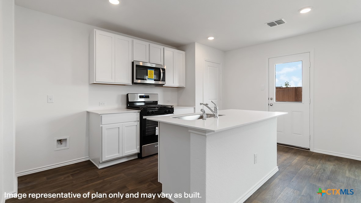 1746 Rapids Drive Property Photo 8