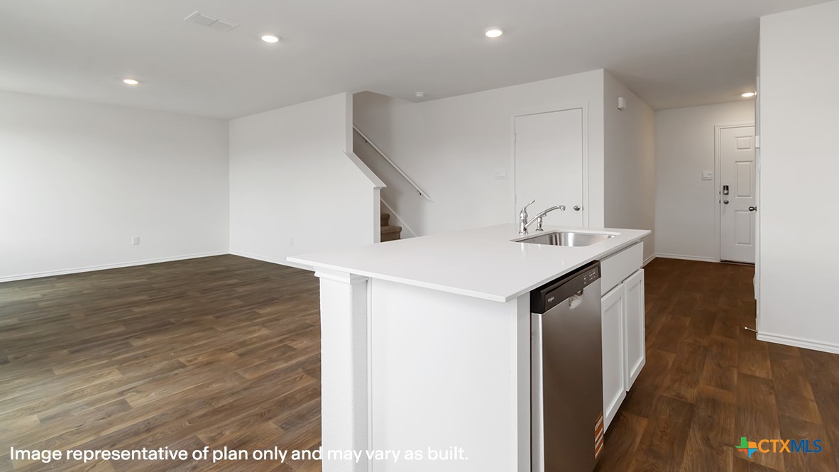 1746 Rapids Drive Property Photo 11