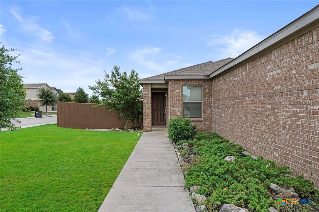 2098 Wind Chime Way Property Photo 1