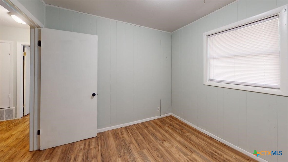 1613 Avalon Road Property Photo 11