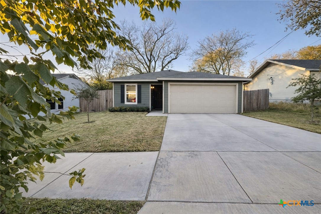1411 N 10th Street Property Photo 1
