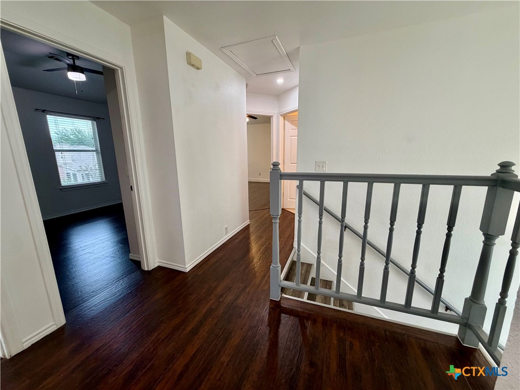 804 Tapestry Cove Property Photo 17