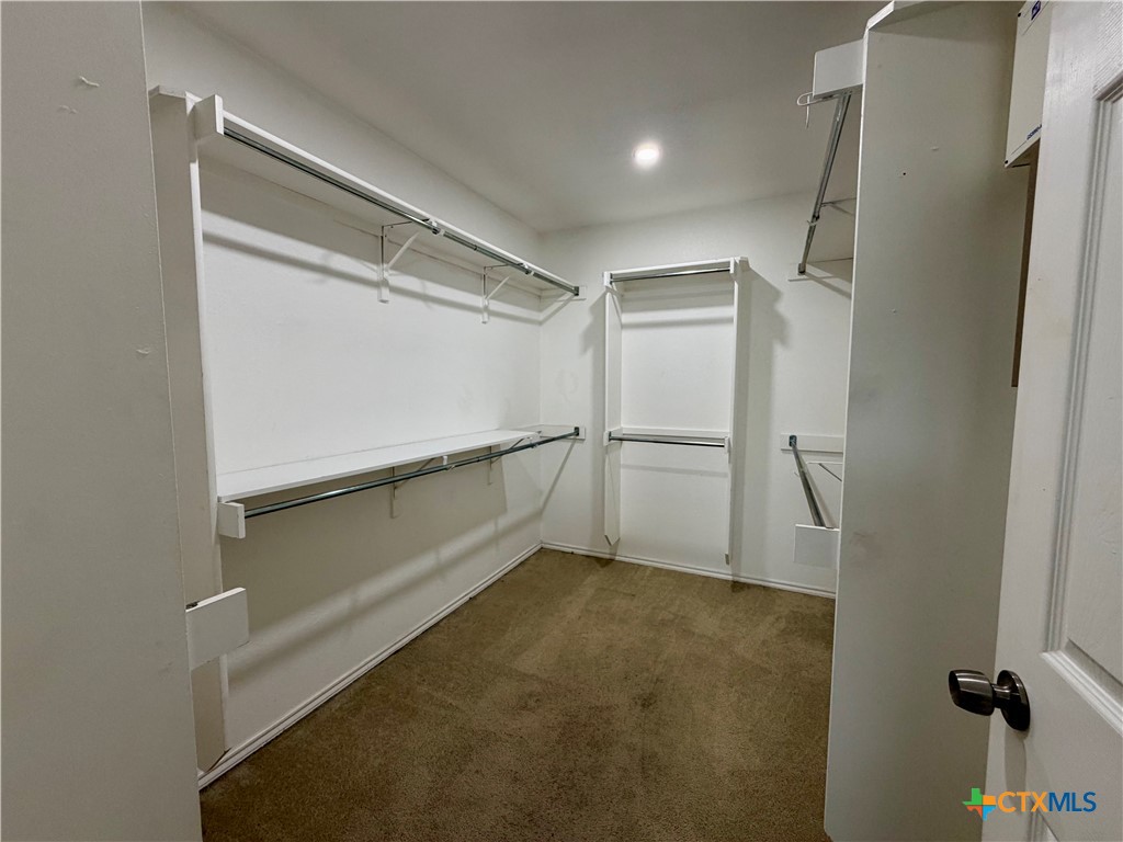 804 Tapestry Cove Property Photo 22