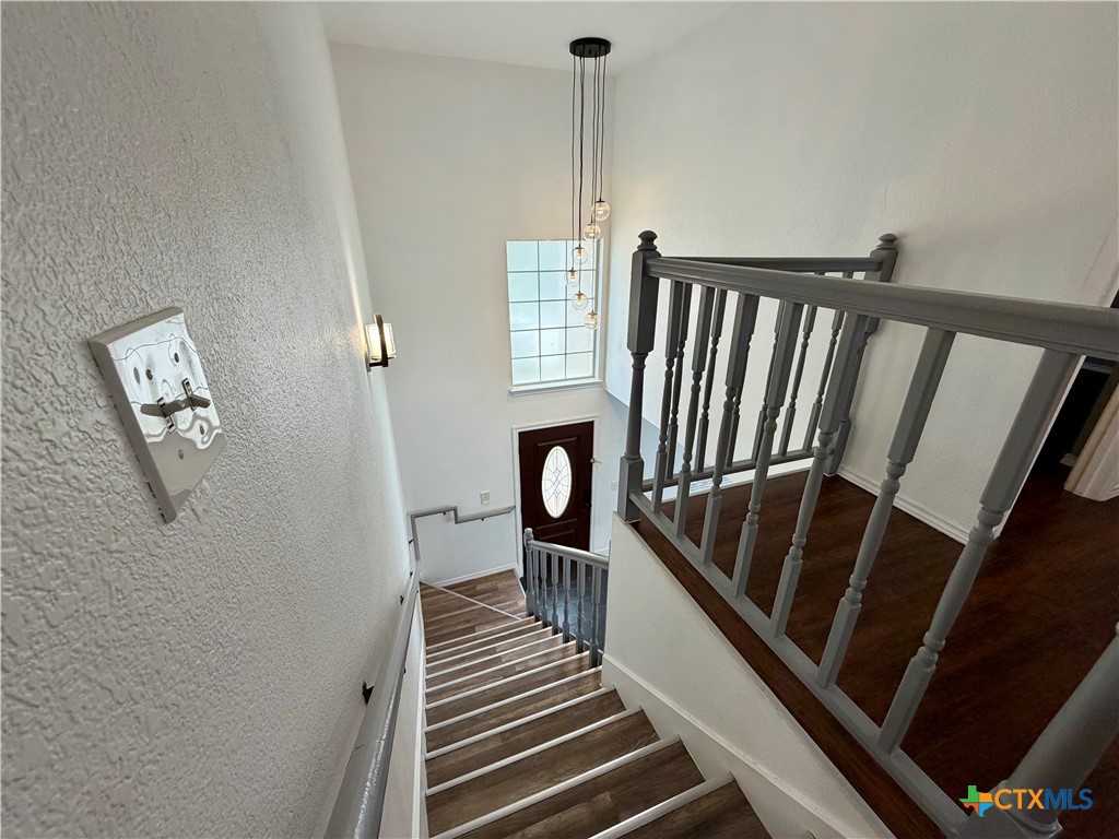 804 Tapestry Cove Property Photo 32