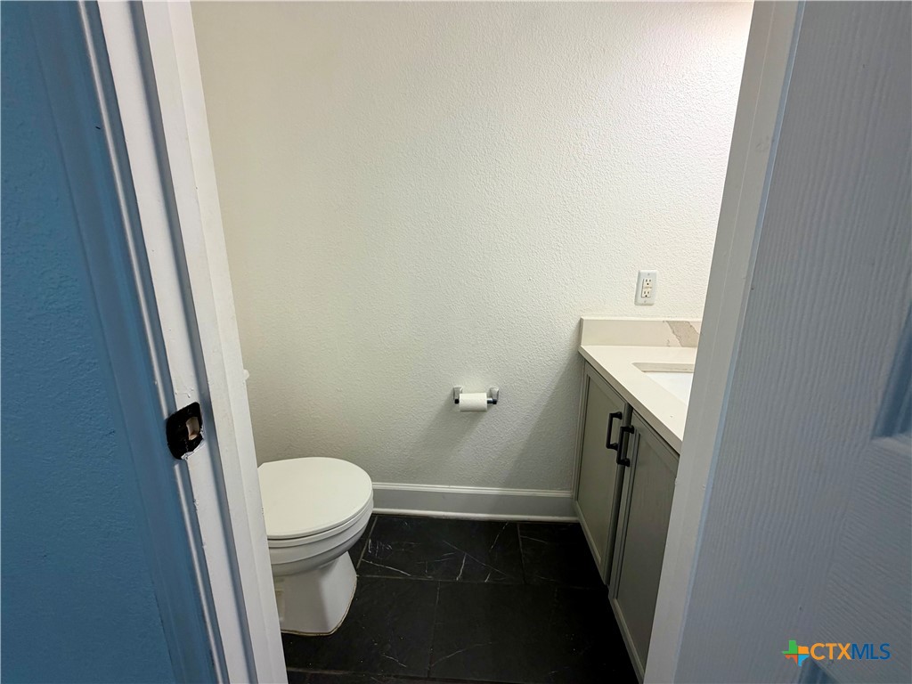 804 Tapestry Cove Property Photo 33