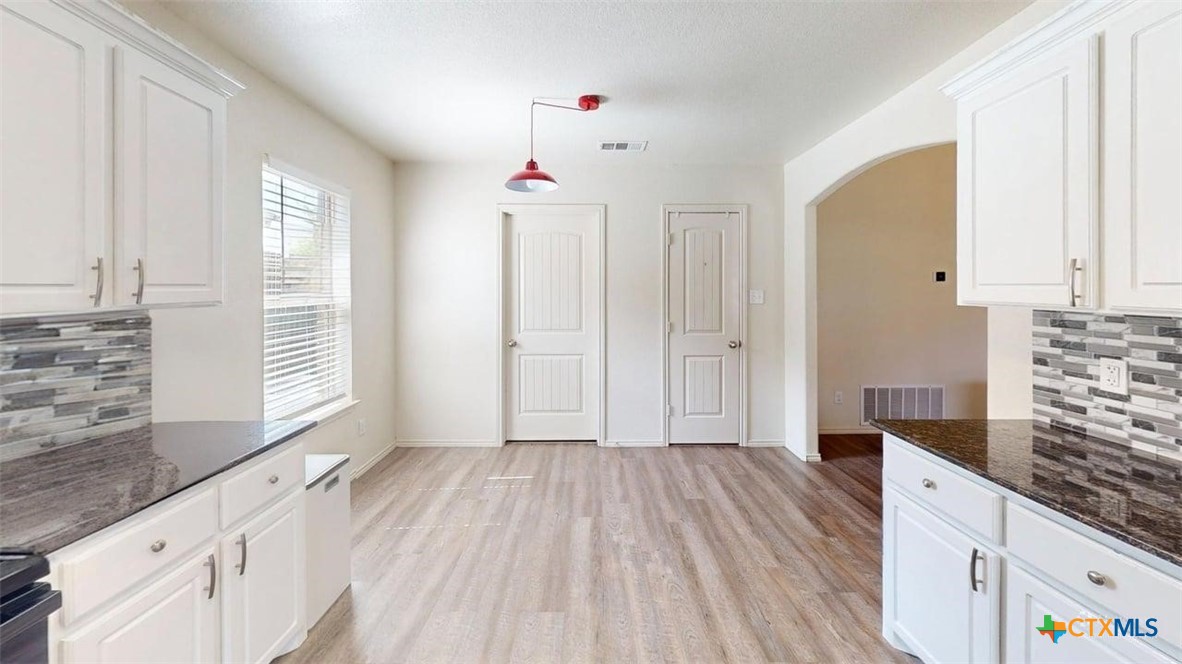 2703 Tara Drive Property Photo 5