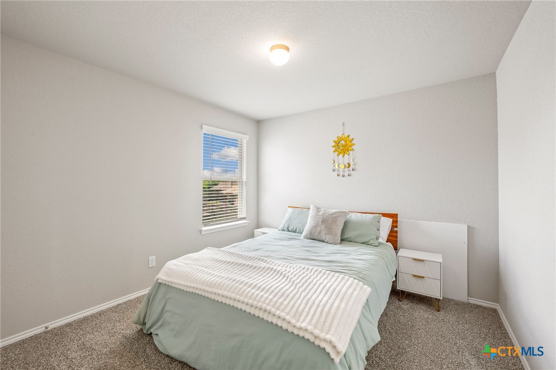 1044 Slight Street Property Photo 19