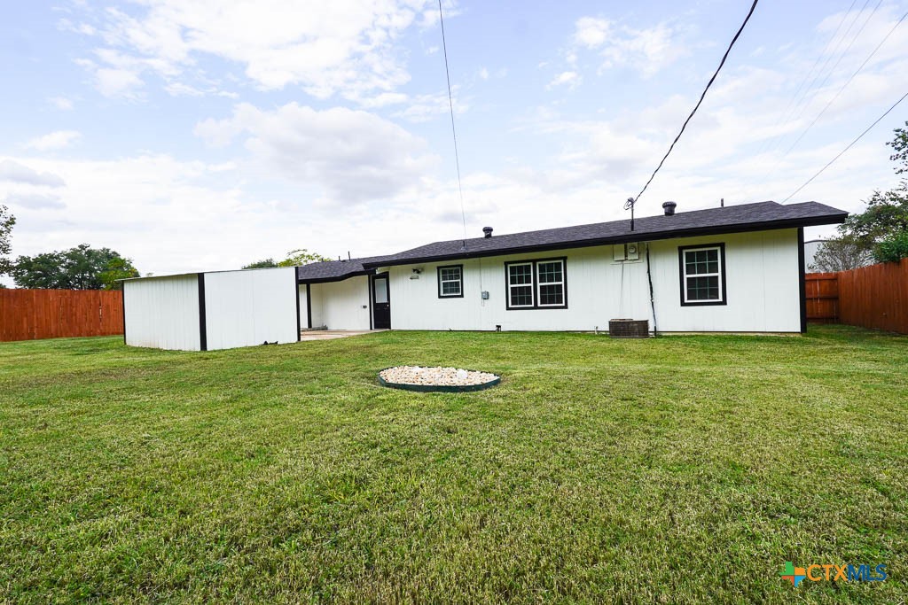 913 Hander Lane Property Photo 17