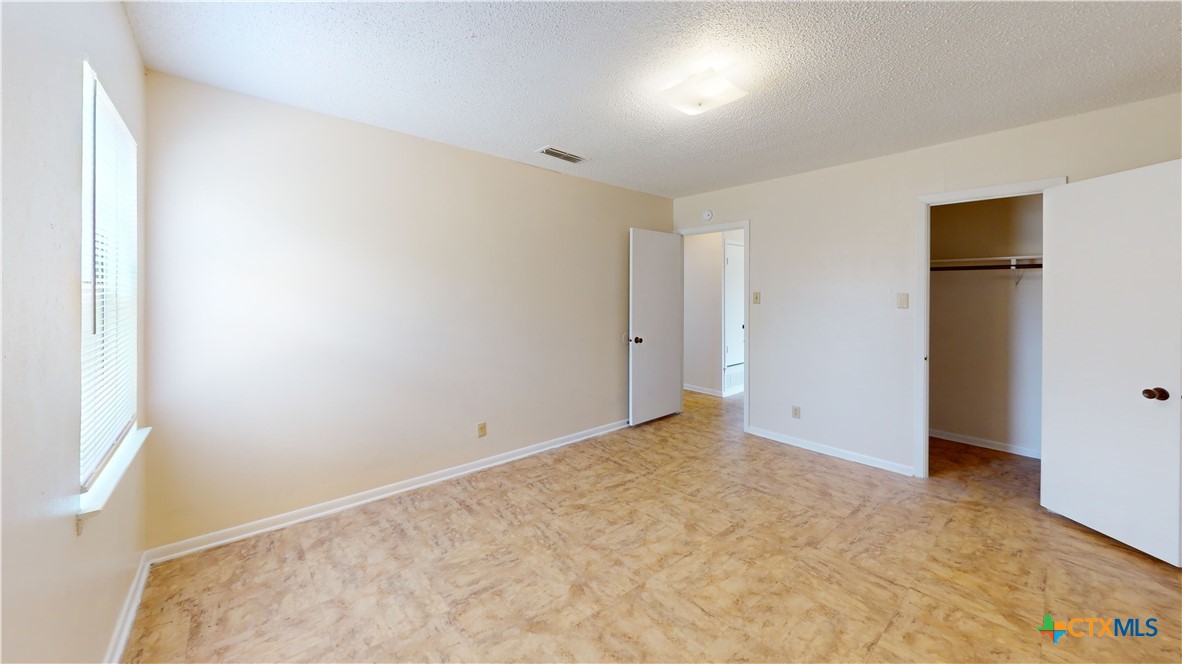 402 Skyline Avenue A Property Photo 14