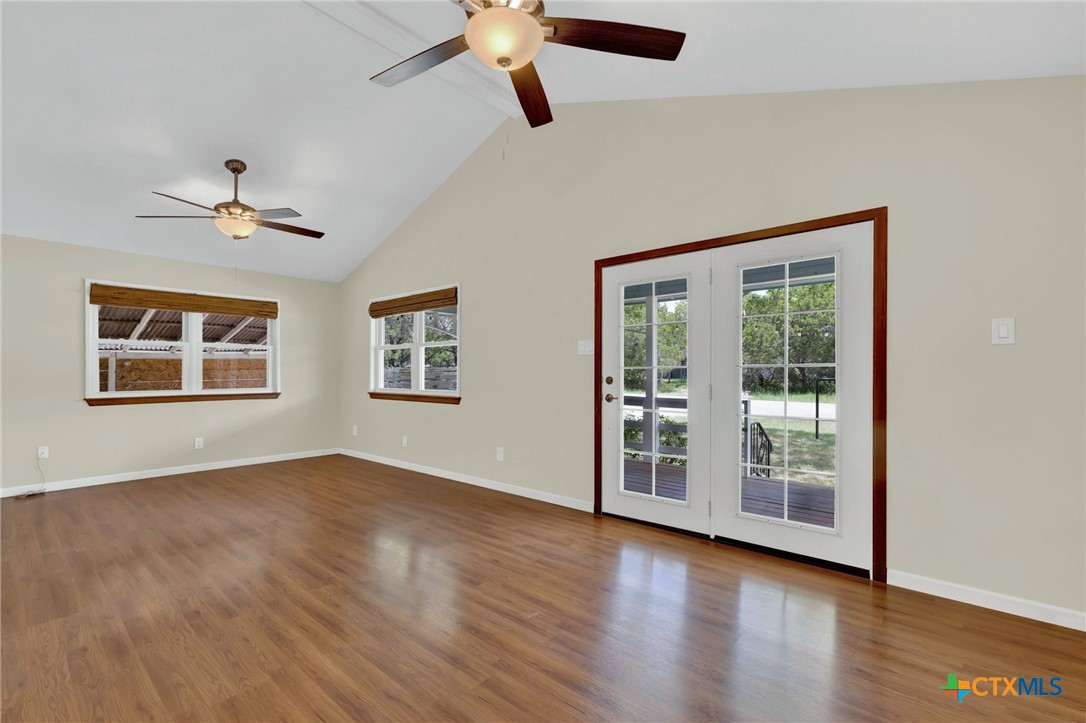 1685 Lakeview Drive Property Photo 13