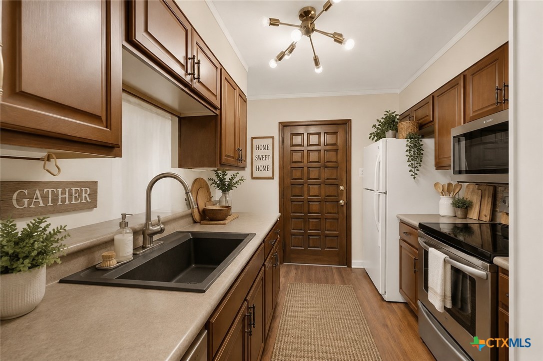 1685 Lakeview Drive Property Photo 21