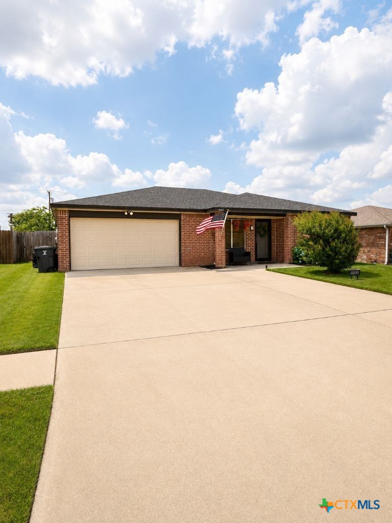 4403 Matt Drive Property Photo 1