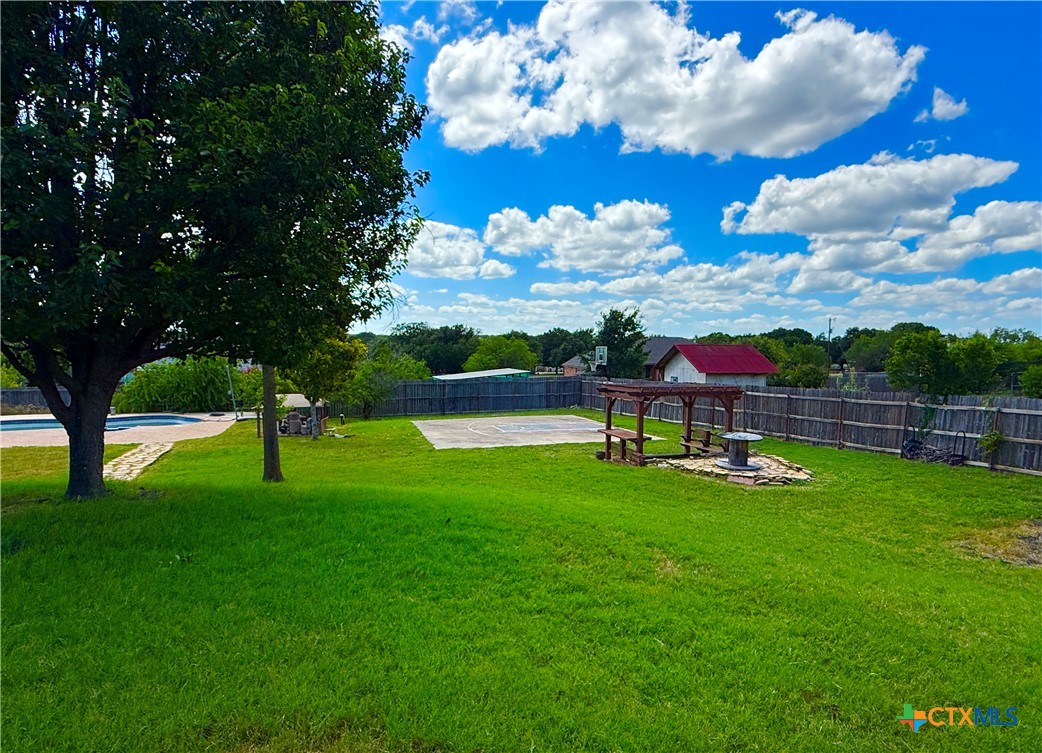 497 County Road 3351 Property Photo 34